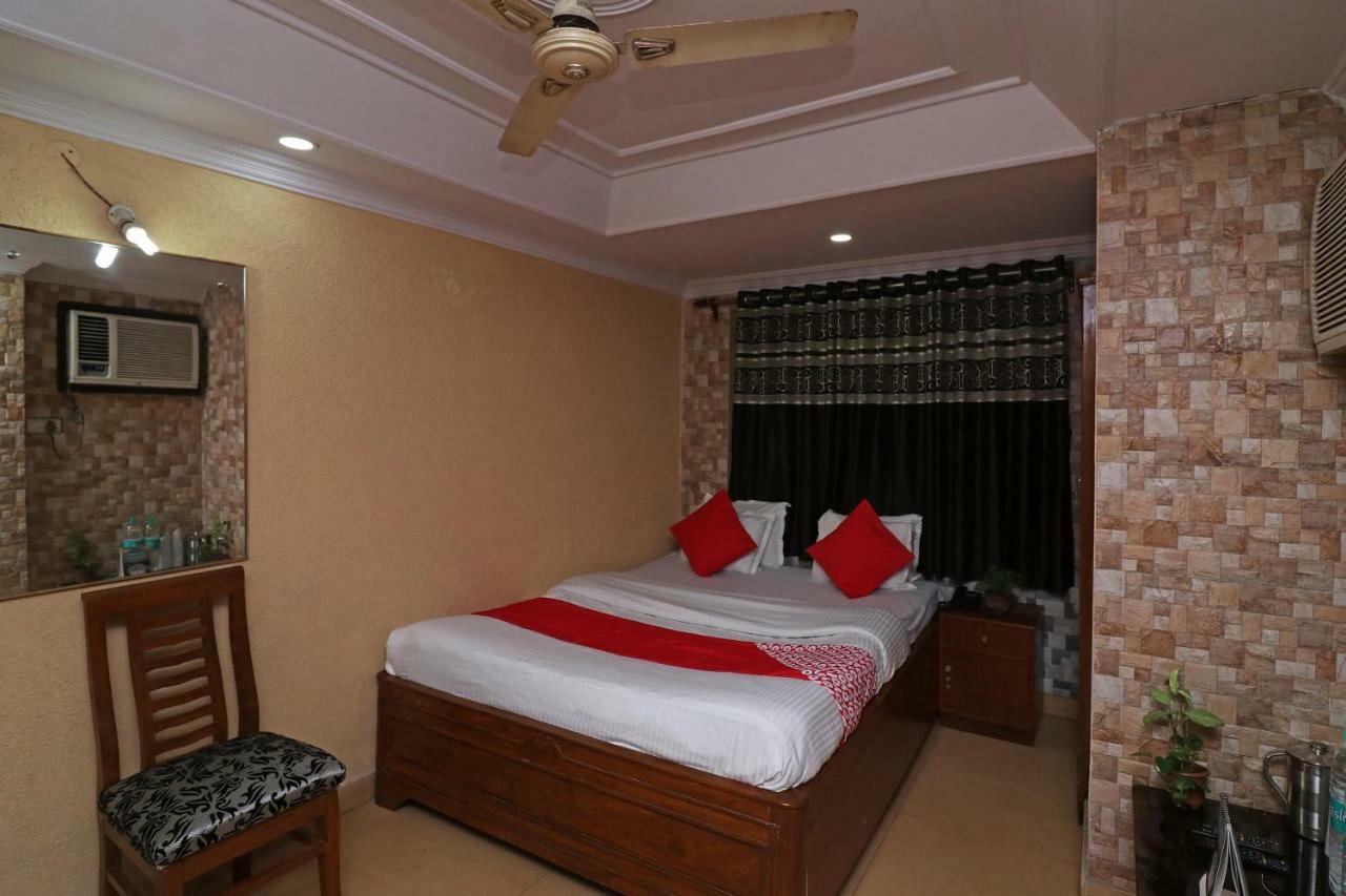Oyo Flagship 16209 Hotel Ambar Palace Calcutta Calcutta Bara Bazar Εξωτερικό φωτογραφία