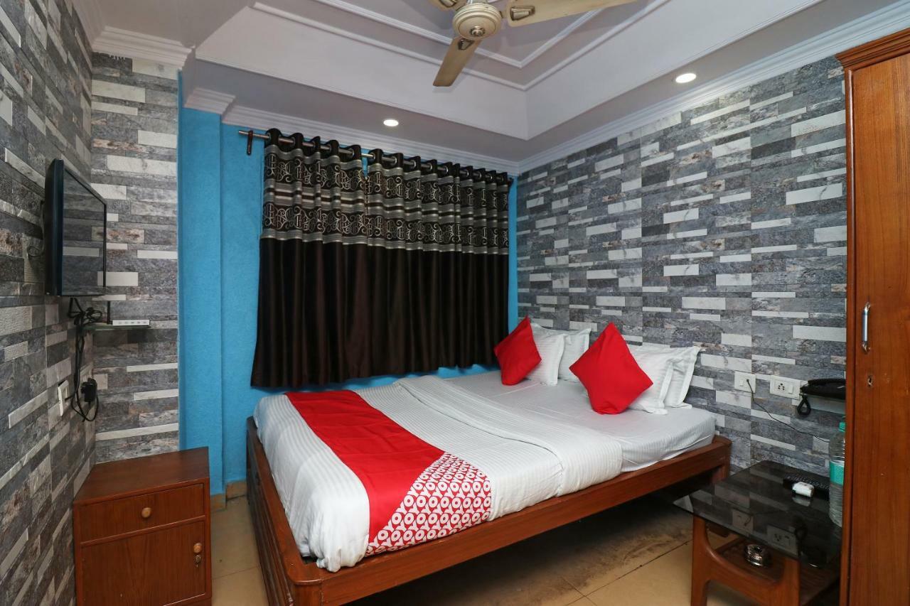 Oyo Flagship 16209 Hotel Ambar Palace Calcutta Calcutta Bara Bazar Εξωτερικό φωτογραφία