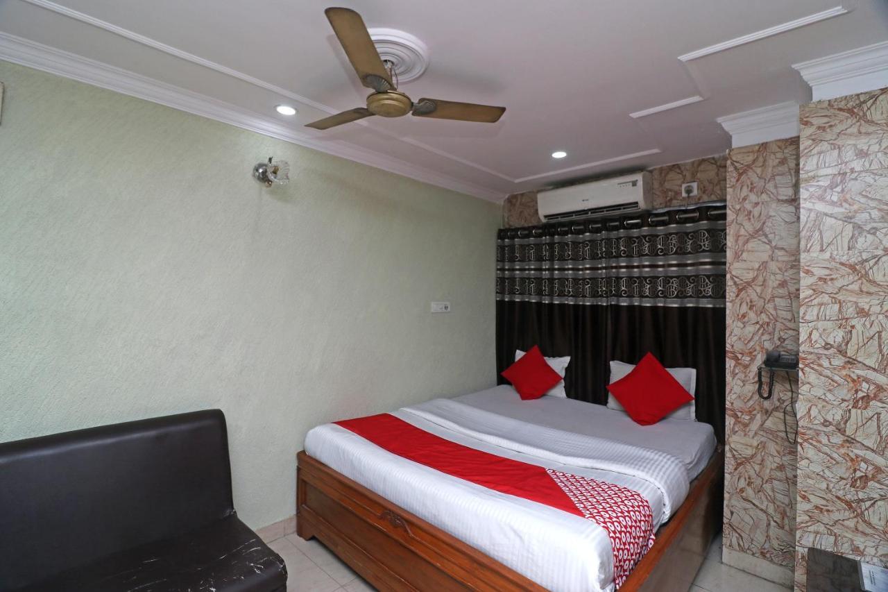 Oyo Flagship 16209 Hotel Ambar Palace Calcutta Calcutta Bara Bazar Εξωτερικό φωτογραφία